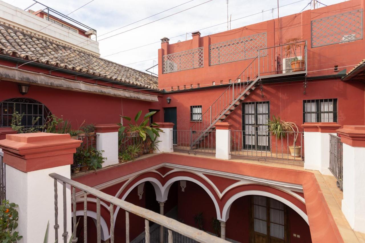 Casa Palacio Dona Guiomar Seville Ngoại thất bức ảnh